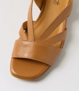 DANCA SU DK TAN LEATHER