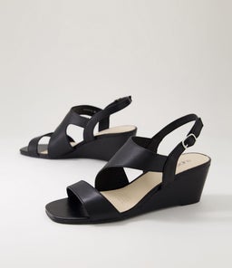FELICITI SU BLACK BLACK HEEL LEATHER