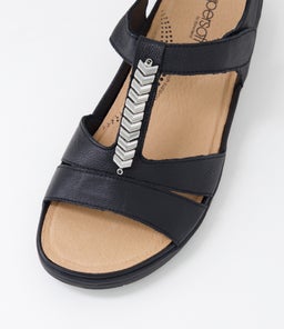 KOMOTION SU BLACK BLACK SOLE LEATHER