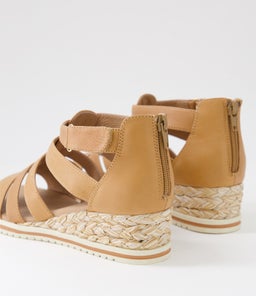 VICTORIO SU DK TAN LEATHER
