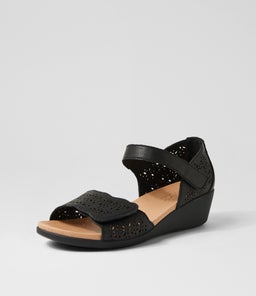 JOONI SU BLACK BLACK SOLE LEATHER