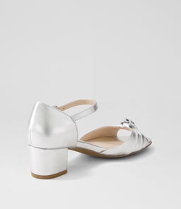 CORRIN SU SILVER LEATHER