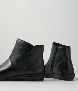 FAITHY SU BLACK LEATHER