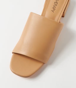 EMERY TH CARAMEL SMOOTH