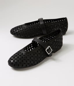 AMARA TH BLACK SMOOTH