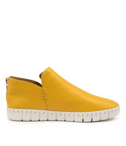 KAMPER TO YELLOW WHITE SOLE TUMBLE LEATHER