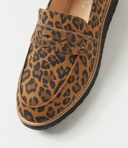 OLEY TO CAMEL LEOPARD BLACK SOLE SUEDE