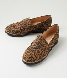OLEY TO CAMEL LEOPARD BLACK SOLE SUEDE