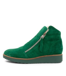 OPAL TO DK EMERALD BEIGE SUEDE FUR