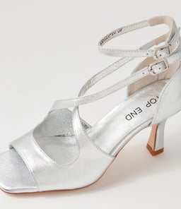 LANYEY TO SILVER LEATHER
