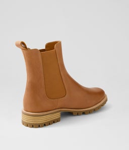 MADOLIN TO TAN RUGGED LEATHER