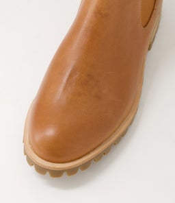 MADOLIN TO TAN RUGGED LEATHER
