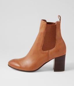 USSET TO COGNAC CHOC HEEL LEATHER ELASTIC