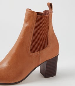 USSET TO COGNAC CHOC HEEL LEATHER ELASTIC