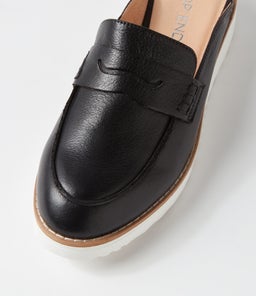 OLMM TO BLACK WHITE SOLE LEATHER
