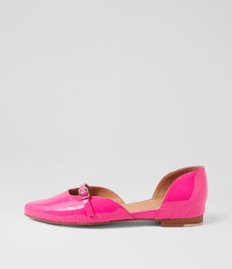 FAWNY TO HOT PINK PATENT LEATHER
