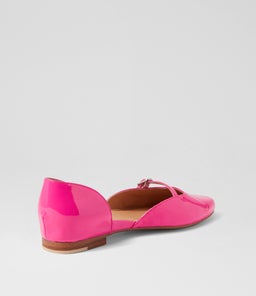 FAWNY TO HOT PINK PATENT LEATHER