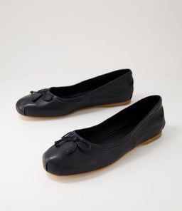 AYDAS TO BLACK LEATHER