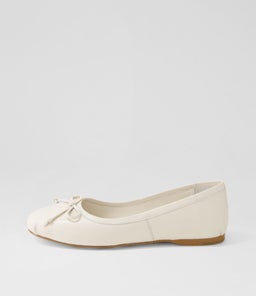 AYDAS TO VANILLA LEATHER