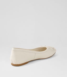AYDAS TO VANILLA LEATHER