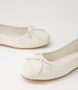 AYDAS TO VANILLA LEATHER