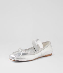 AILAHS TO SILVER LEATHER