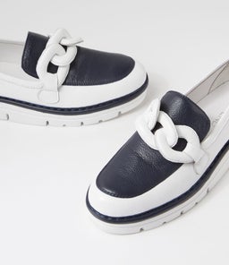 ERORA TO WHITE NAVY LEATHER