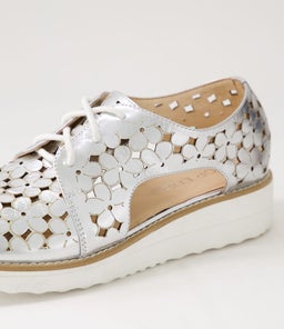 OTAY TO SILVER WHITE SOLE CRUSH LEATHER