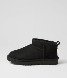 ULTRA MINI UU BLACK SHEEPSKIN