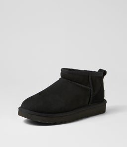 ULTRA MINI UU BLACK SHEEPSKIN