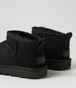 ULTRA MINI UU BLACK SHEEPSKIN