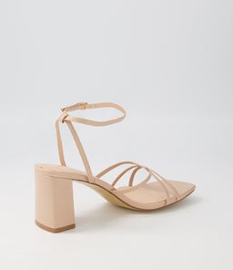 NAKITA VE NUDE SMOOTH