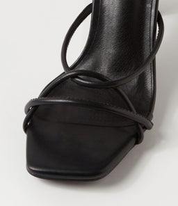 KIARA VE BLACK SMOOTH