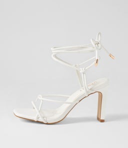 KIARA VE WHITE SMOOTH