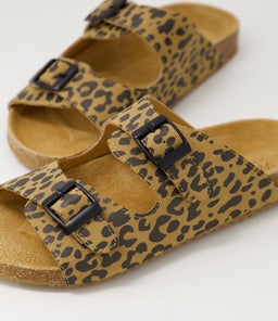 BAILEY SLIDE TAN LEOPARD FABRIC