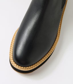 JADE WA BLACK SCALLOP LEATHER