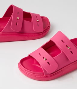 TORI SLIDE WA FUCHSIA RUBBER
