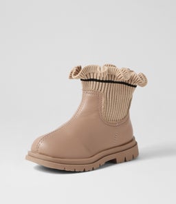 FLORA BOOT TOT WA NEUTRAL SMOOTH