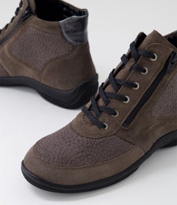 HESNA 82 WF TAUPE LEATHER