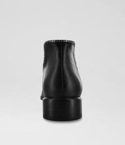 BAILEY VII XO BLACK LEATHER