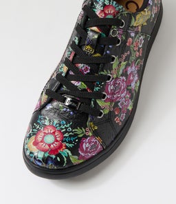 DELILAH XF ZR BLACK FLORAL EMBOSSED LEATHER