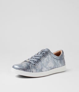 DELILAH XF ZR BLUE LEOPARD LEATHER
