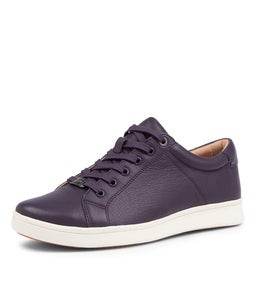 DELILAH XF ZR AUBERGINE LEATHER