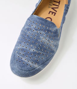LIANA W ZR BLUE DISTRESS DENIM LEATHER