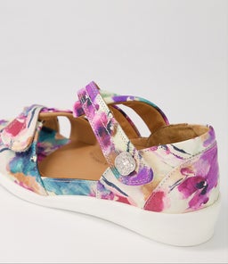 DOXIE W ZR PANSY PRINT LEATHER
