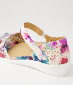 DUSTY W ZR PANSY FLORAL LEATHER