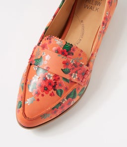 ORETA XW ZR MELON VINTAGE FLORAL LEATHER