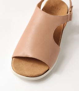 BASMA XW ZR CAFE WHITE SOLE LEATHER