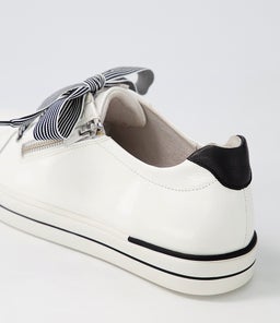 AUDRY W ZR WHITE BLACK WRINKLE PATENT LEATHER