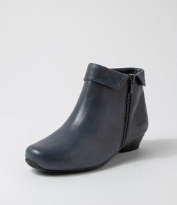 CATHAL XW ZR NAVY LEATHER